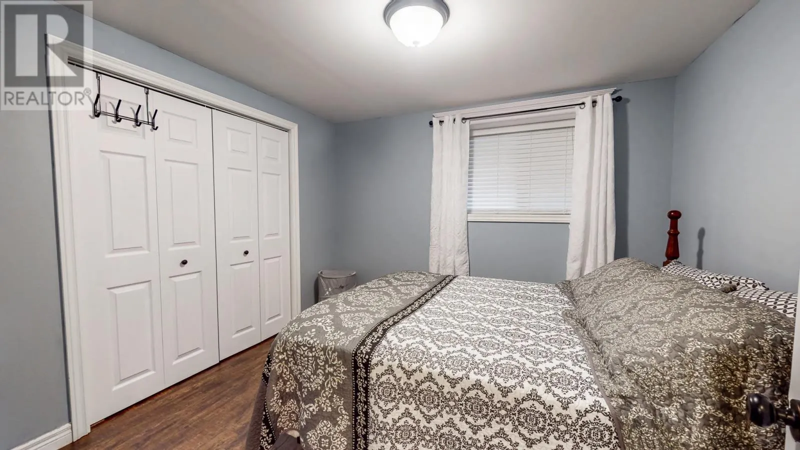 123 Edison Place