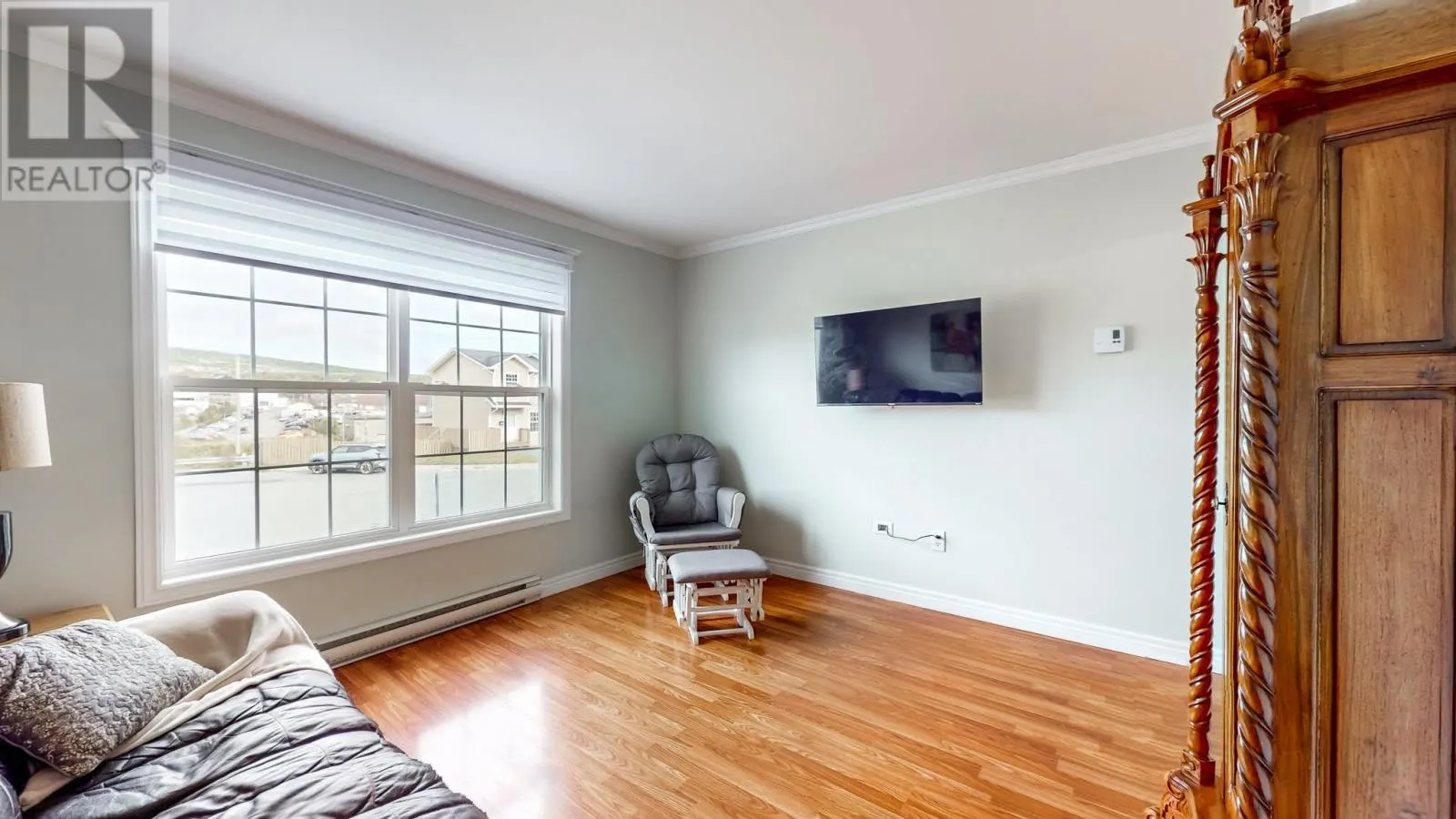 123 Edison Place