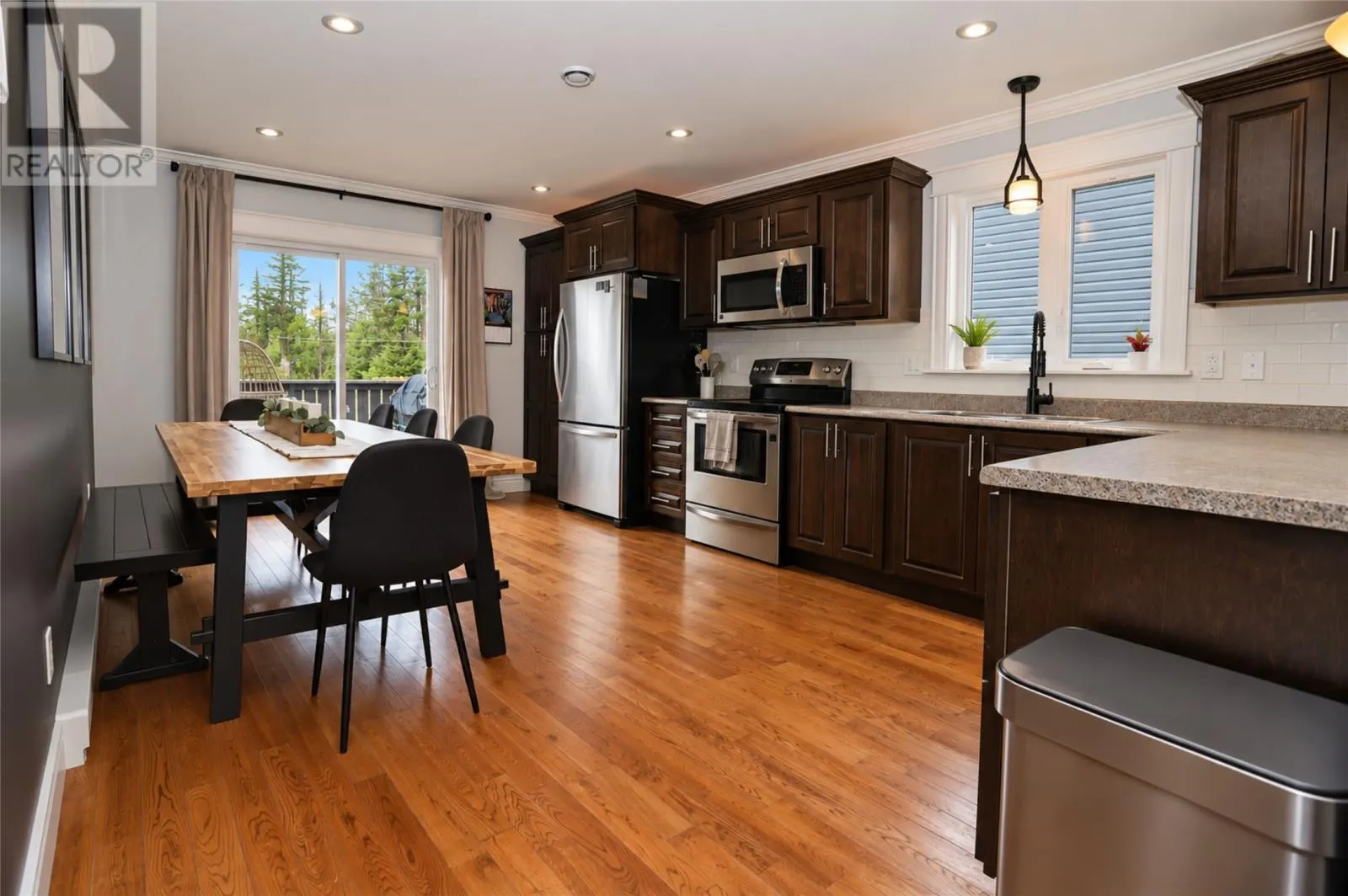 12 Starlight Drive