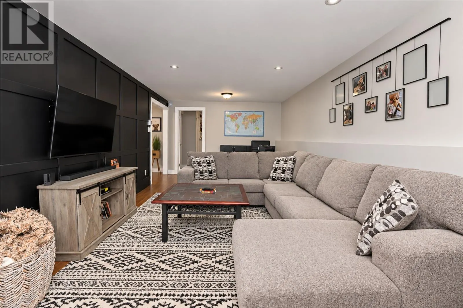 12 Starlight Drive