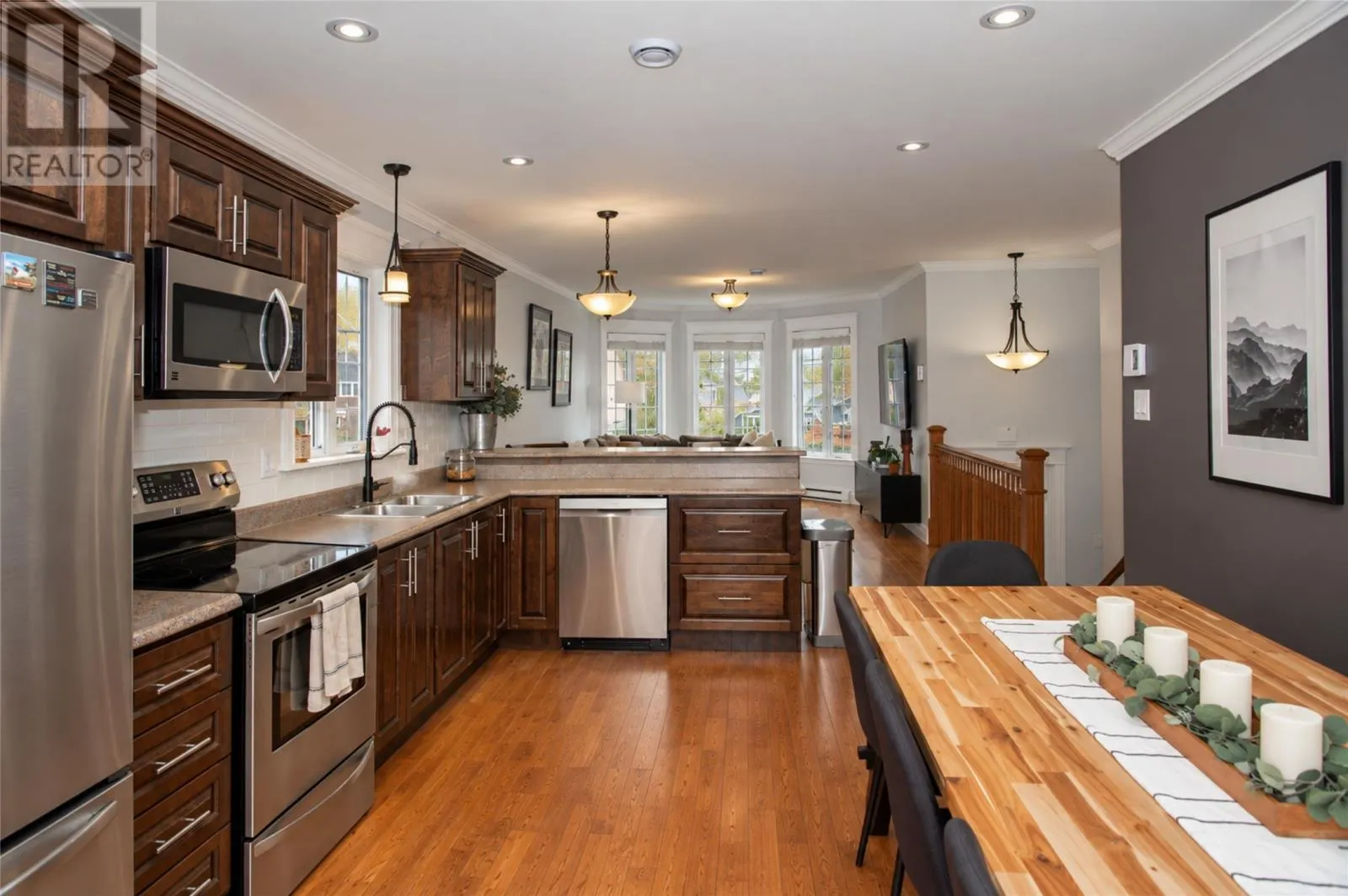 12 Starlight Drive