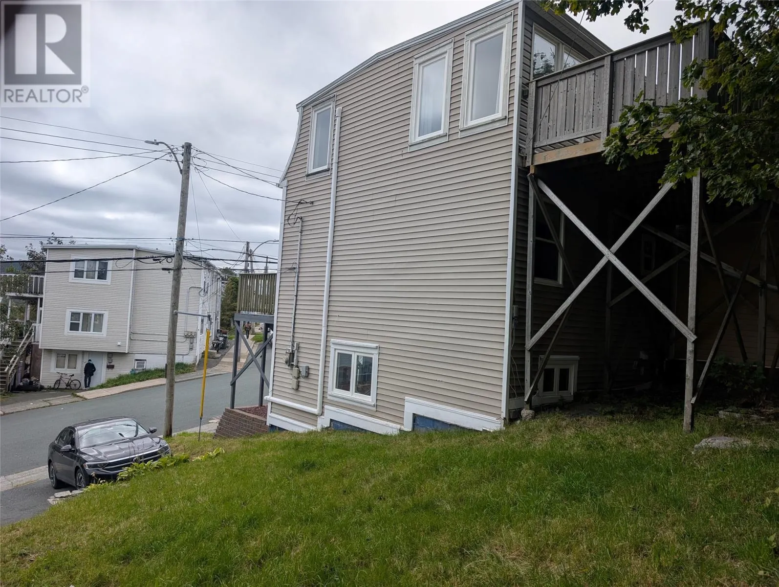 28 Barter's Hill Place
