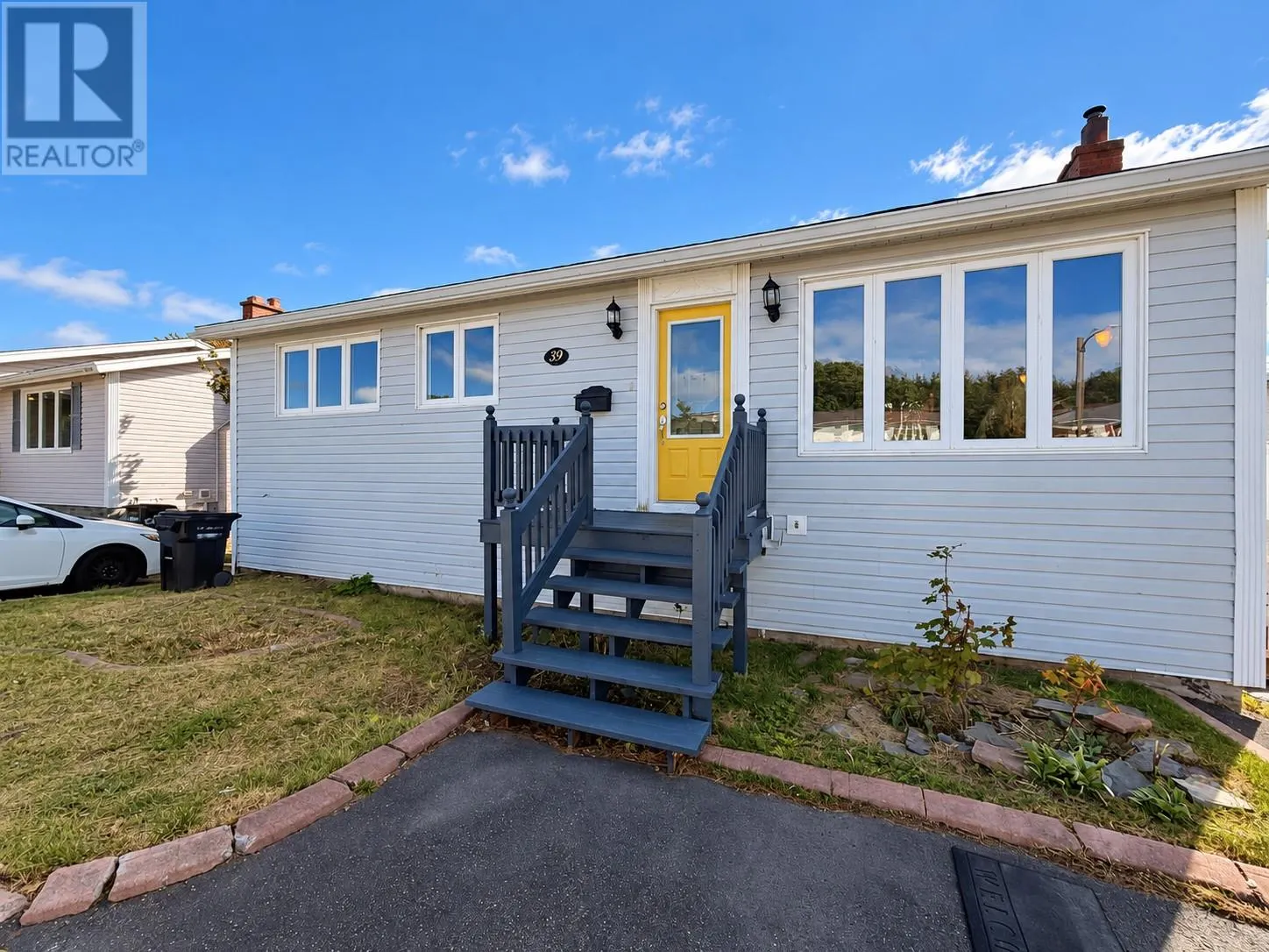 39 Canada Drive