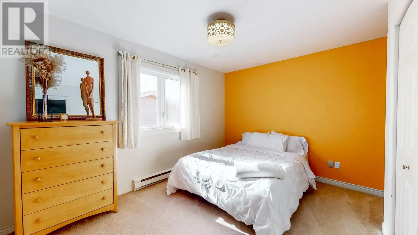 6 Point Leamington Street