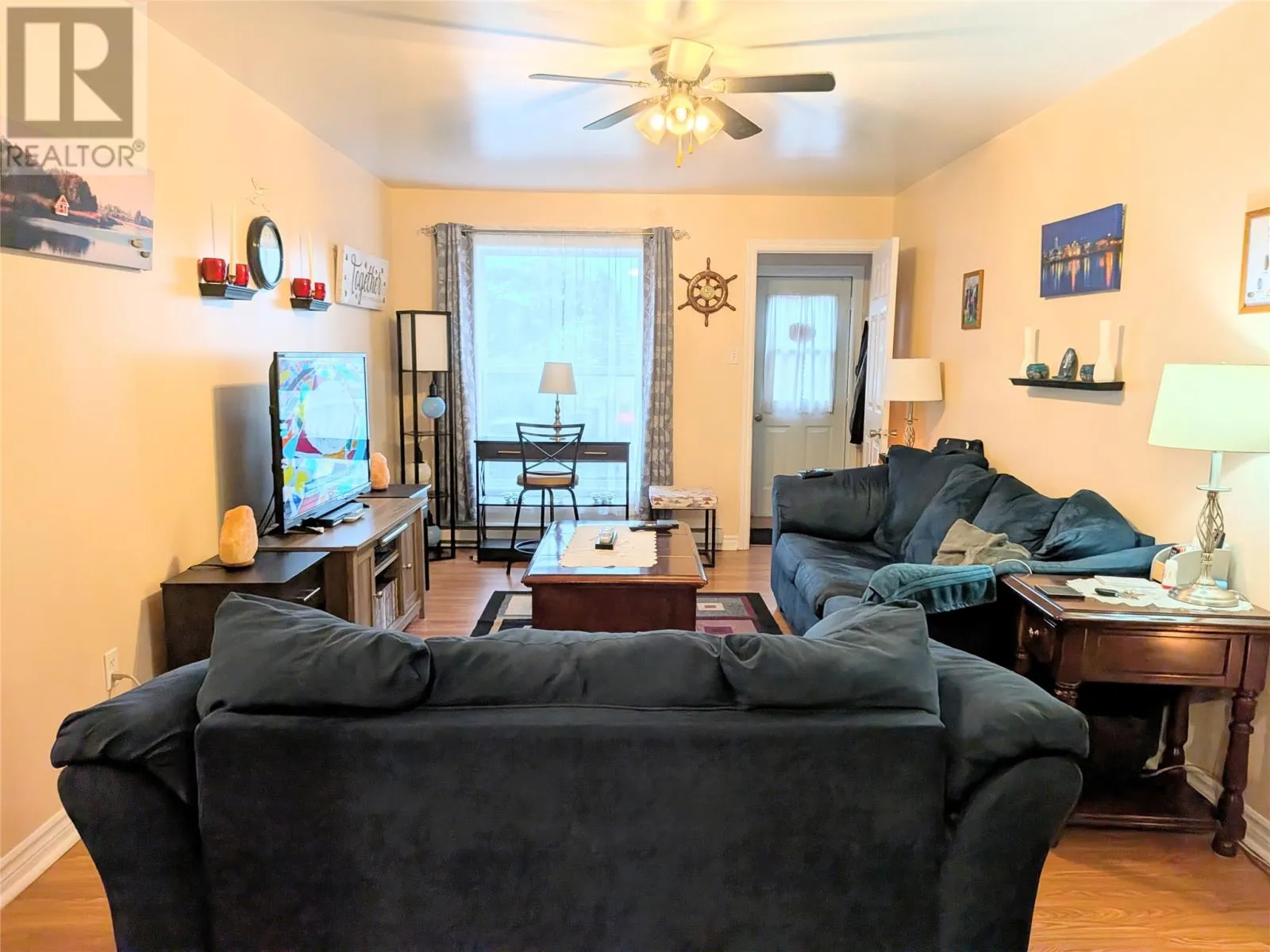41 Pleasant Avenue