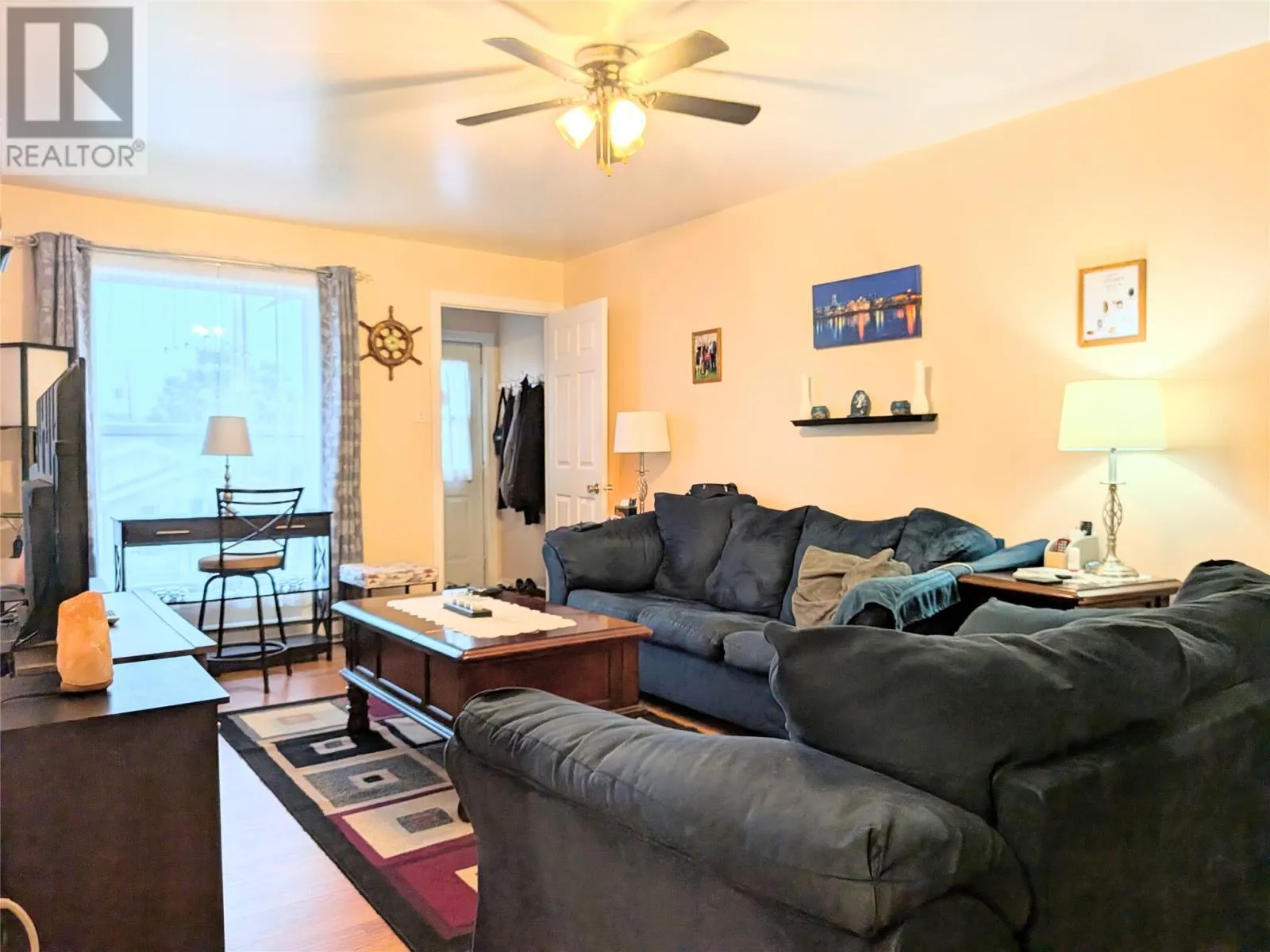 41 Pleasant Avenue