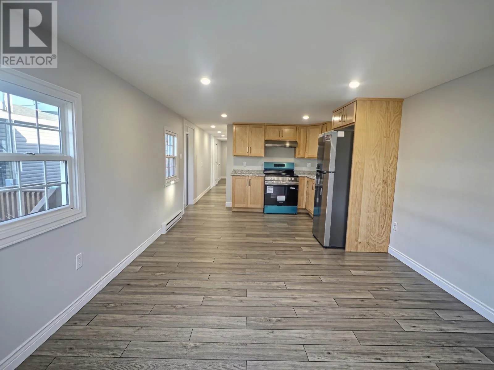 9 Carolyn Drive