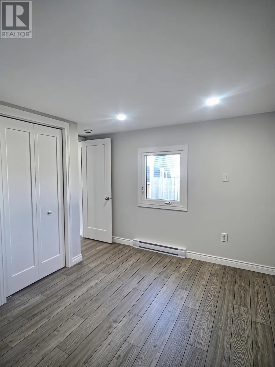 9 Carolyn Drive