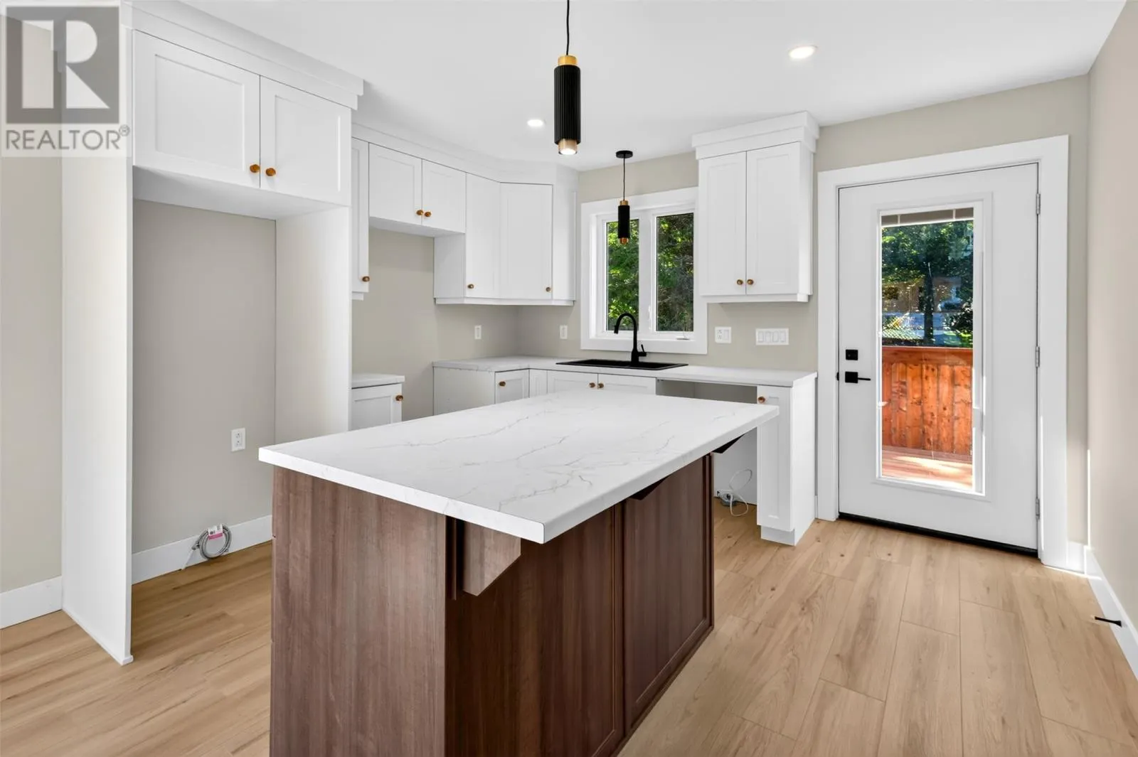 26 Fencer Place
