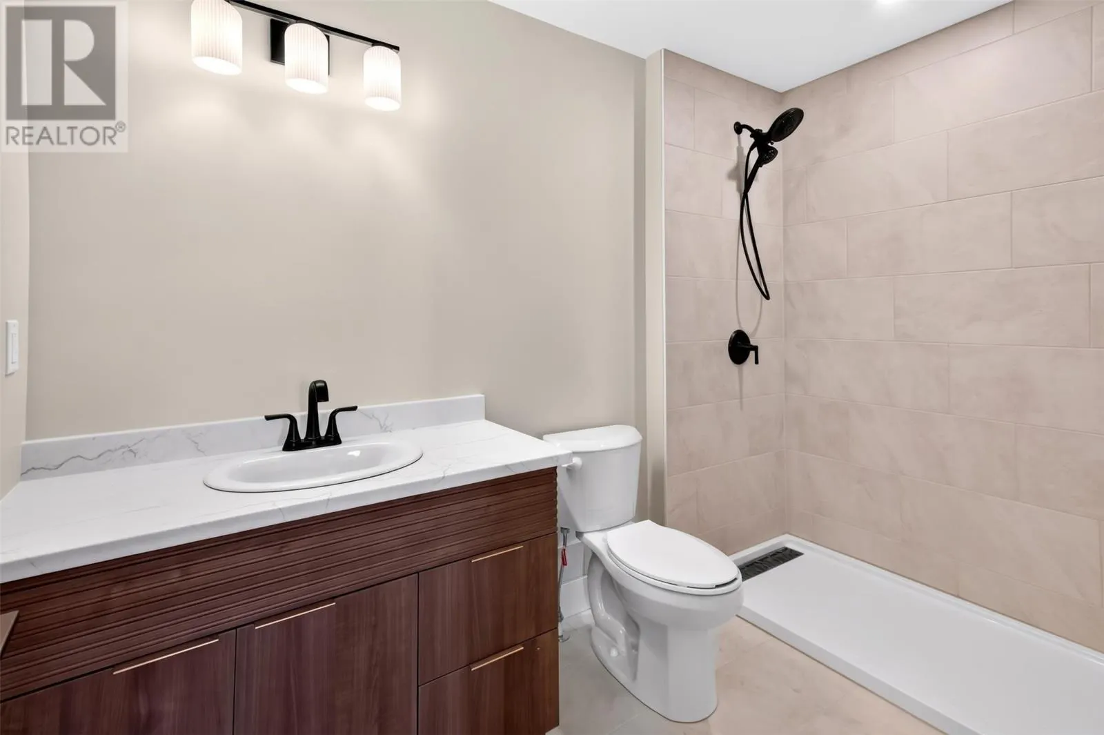 26 Fencer Place