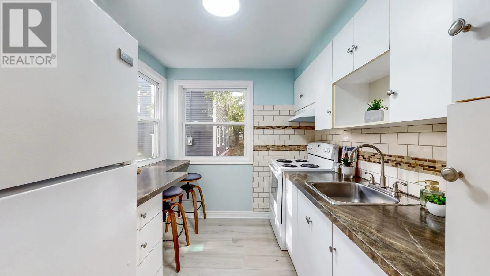 102 Topsail Road