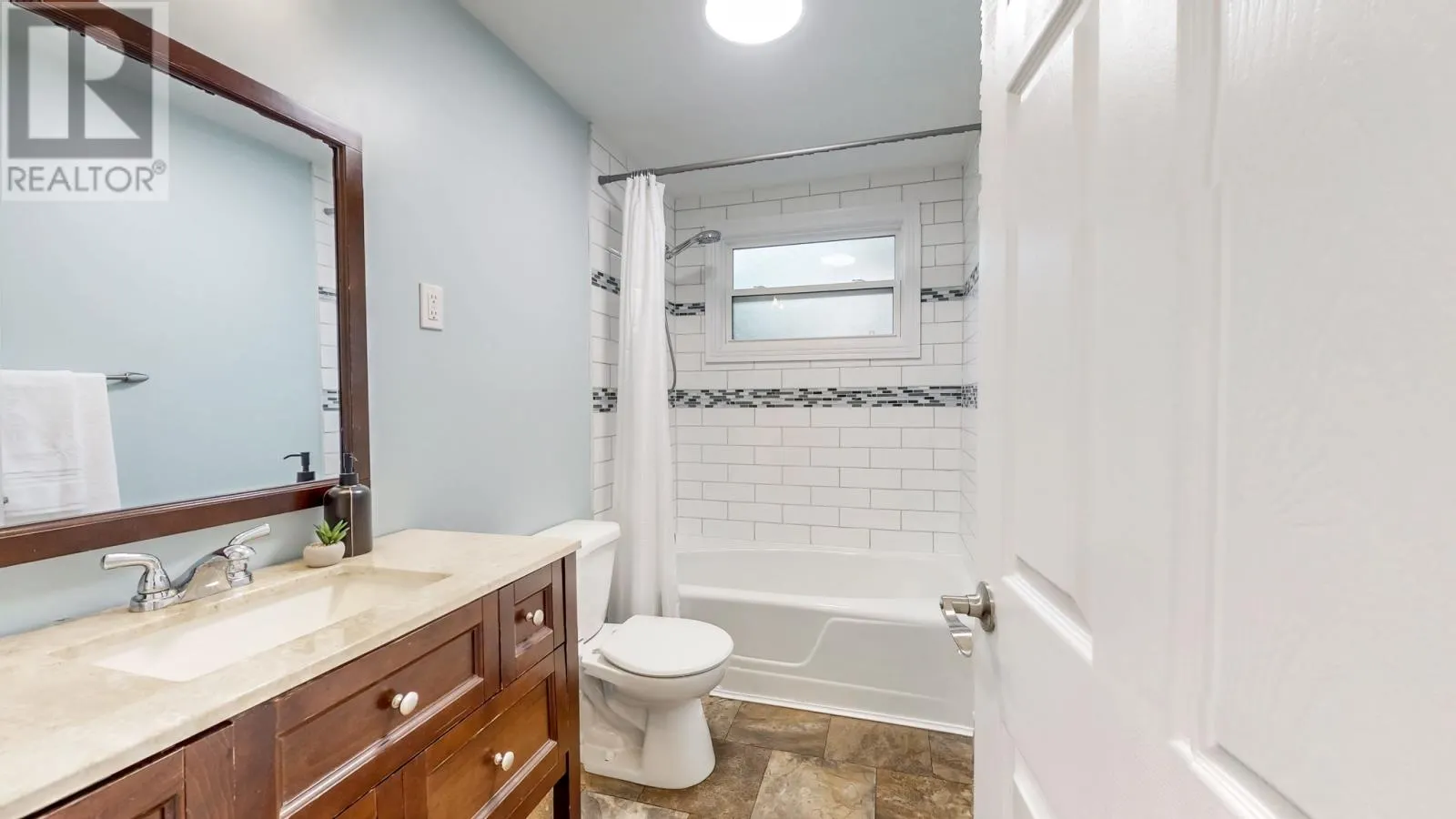102 Topsail Road