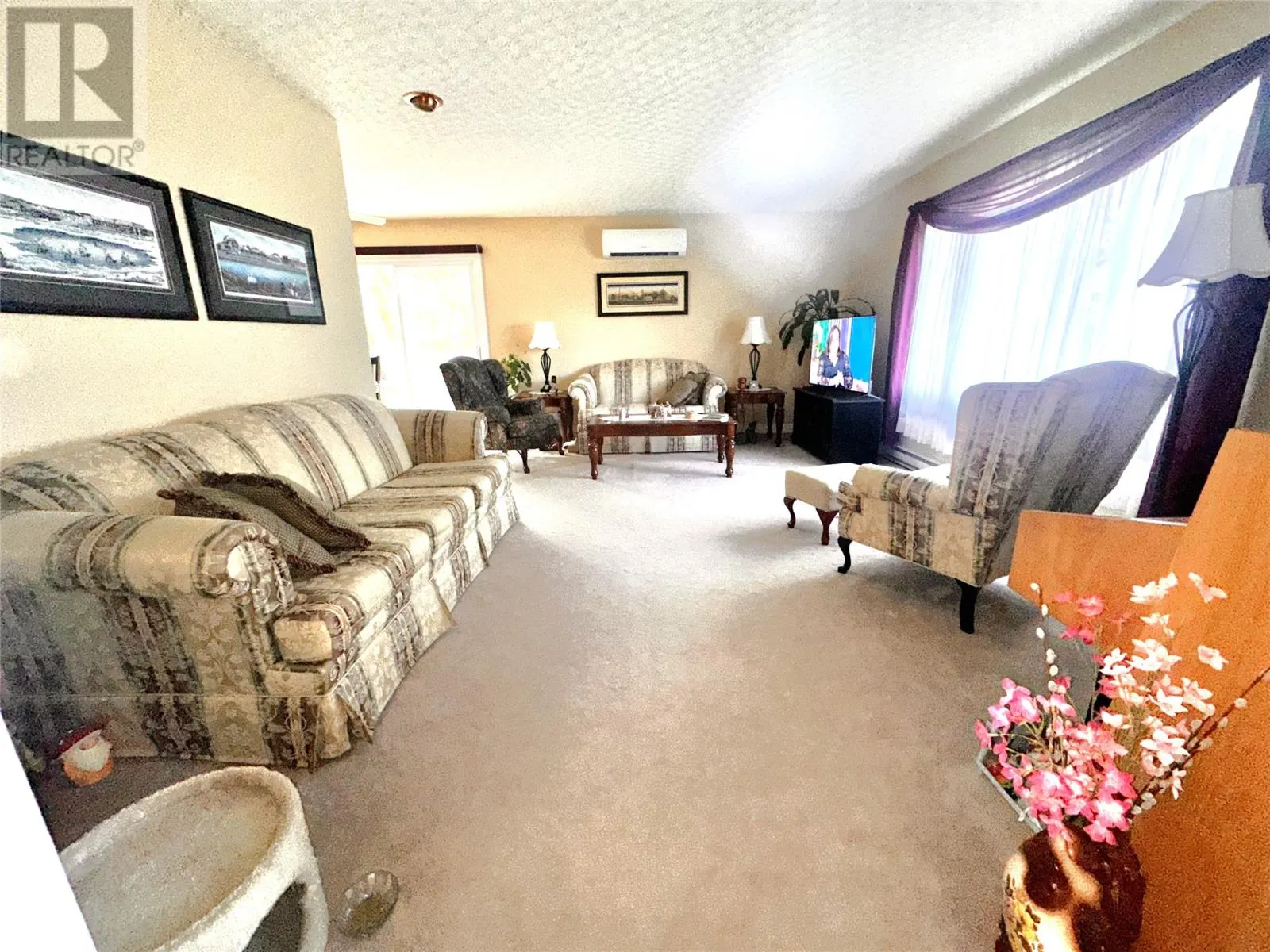 17 Burdrew Place