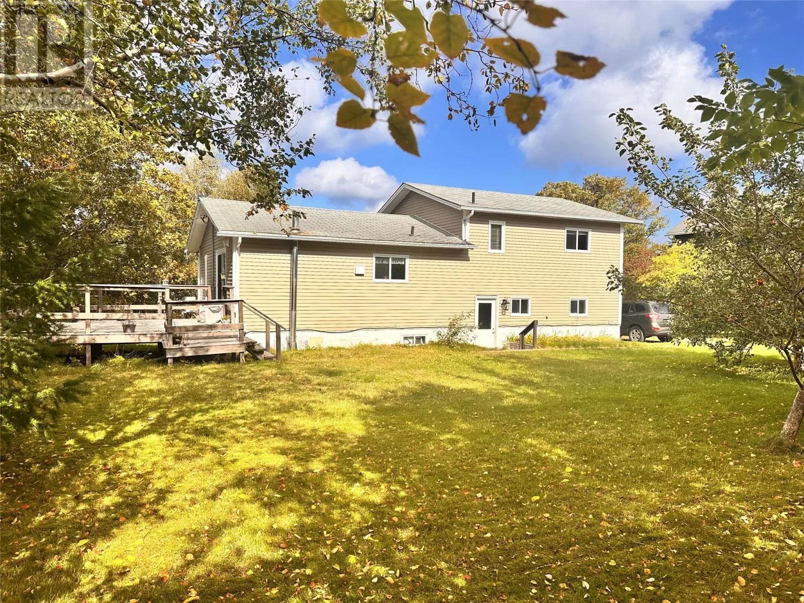 17 Burdrew Place