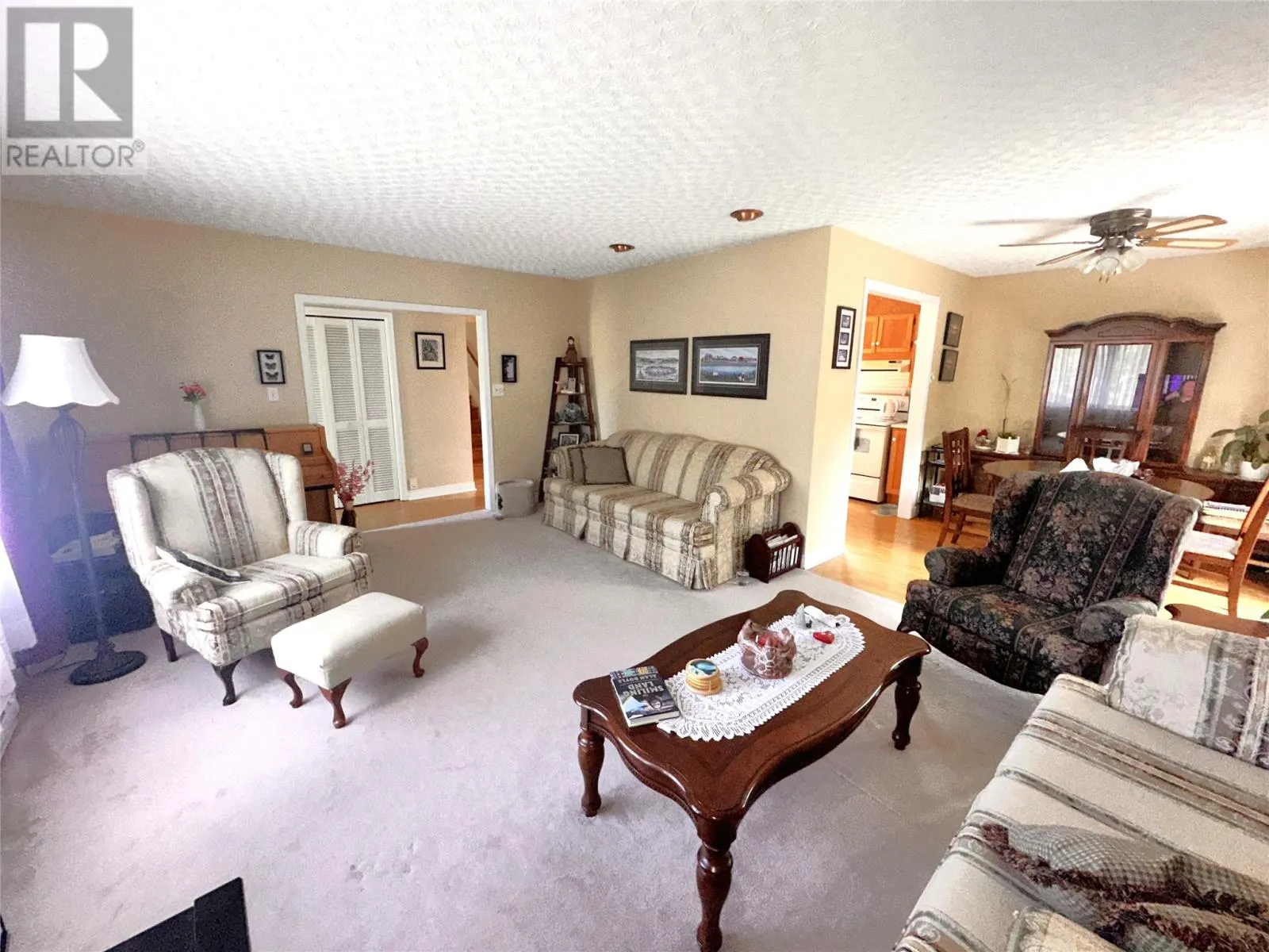 17 Burdrew Place
