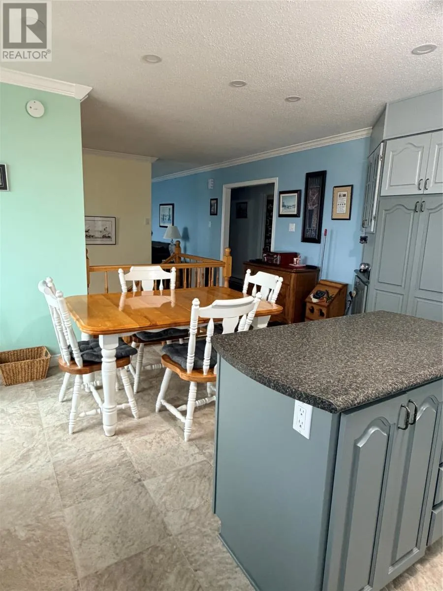 27 Marine Drive