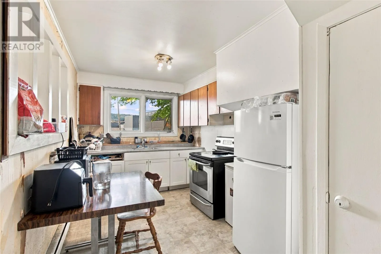 28 Thorburn Road