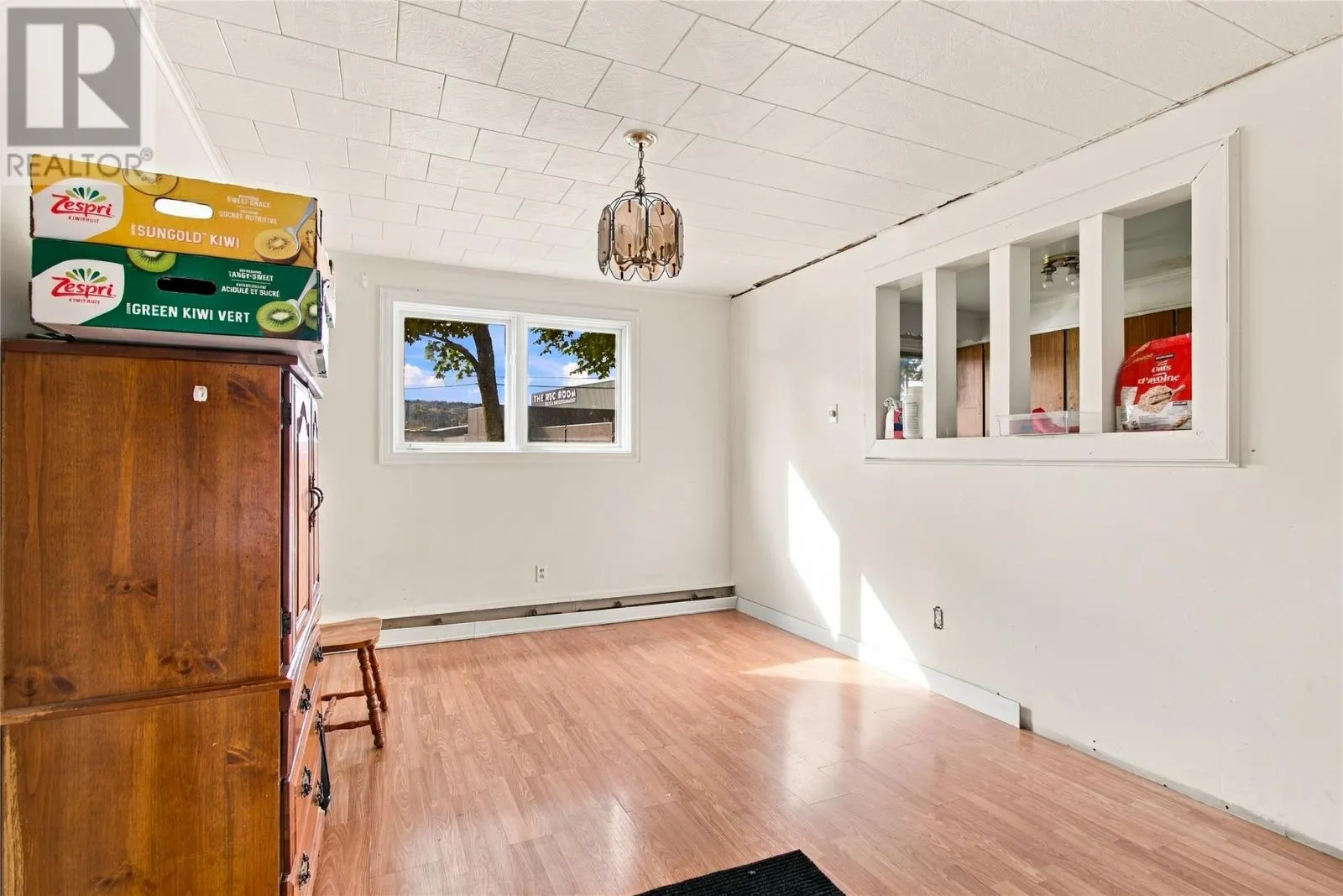 28 Thorburn Road