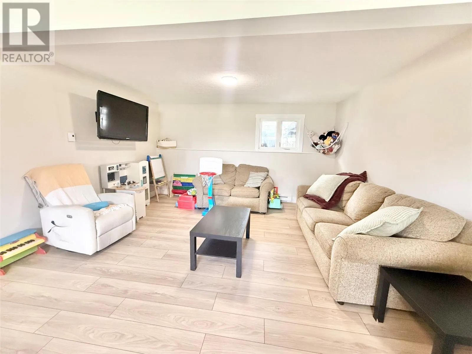 31 Southcott Drive