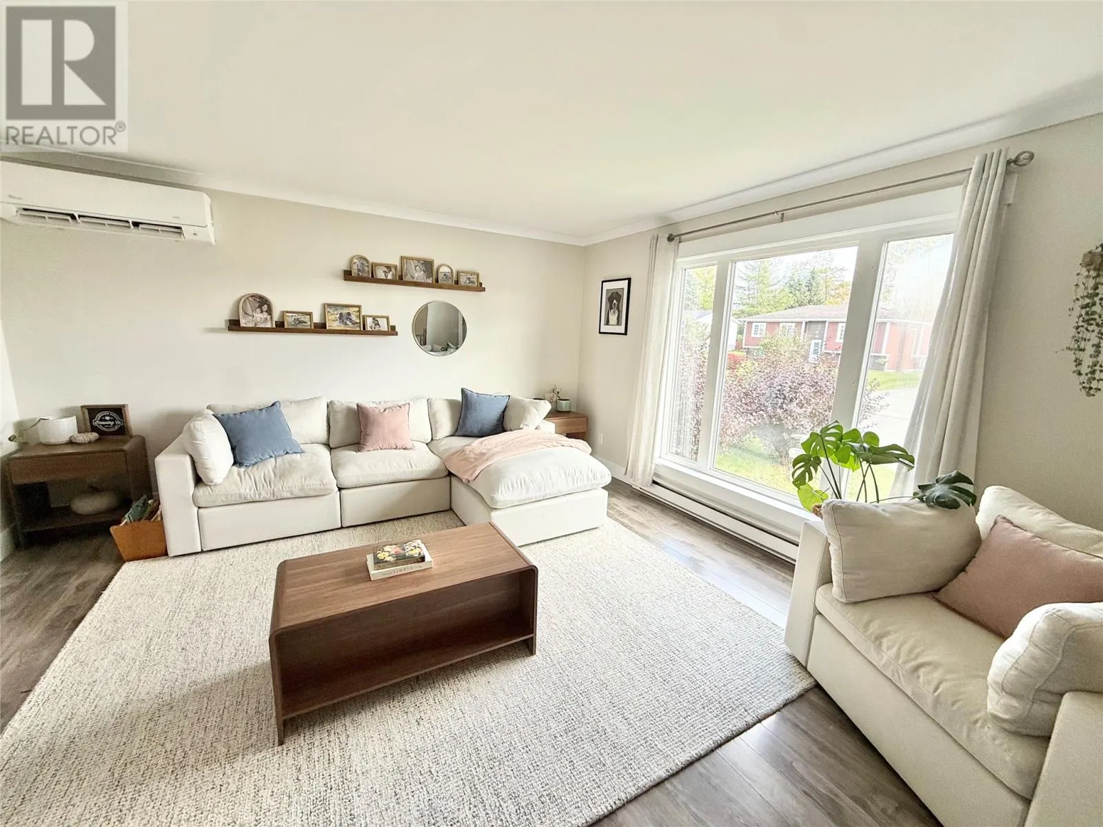 31 Southcott Drive