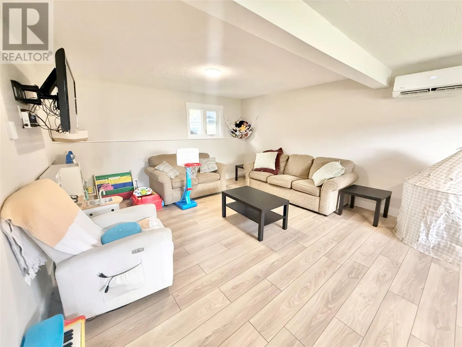 31 Southcott Drive