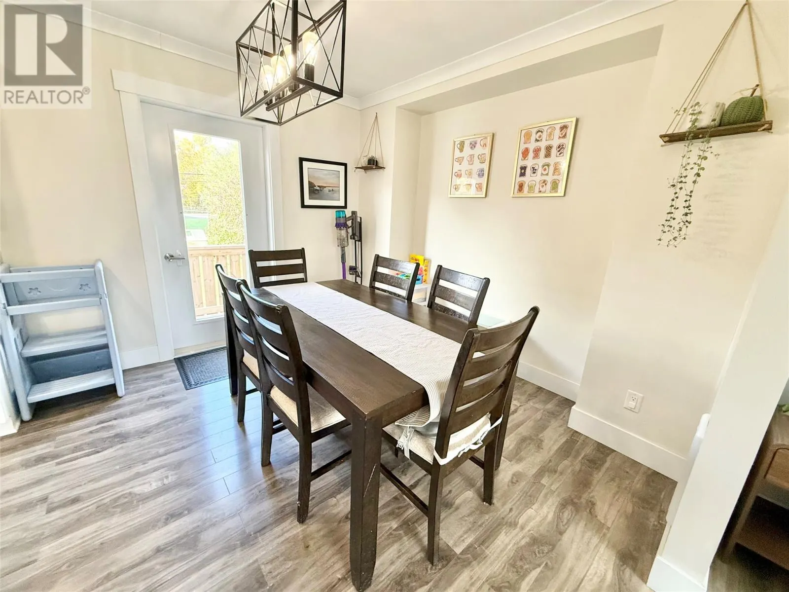 31 Southcott Drive