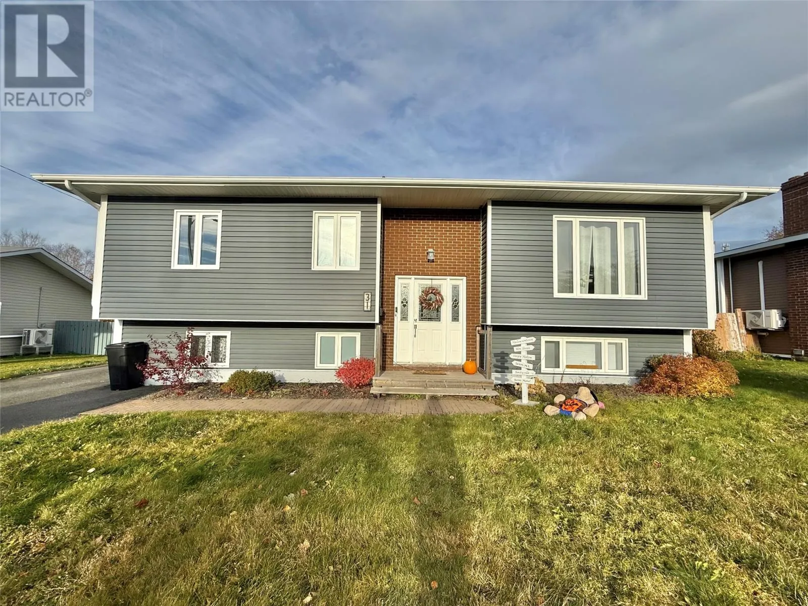 31 Southcott Drive