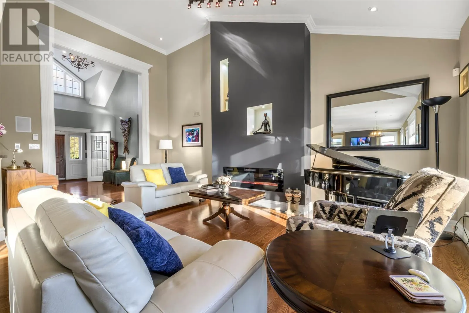 121 Summit Drive