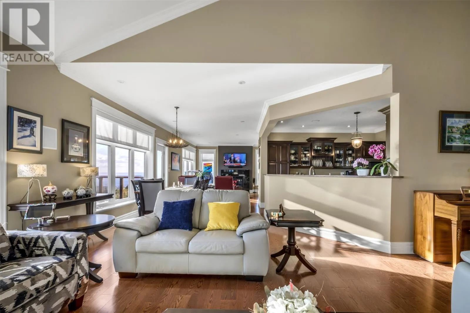121 Summit Drive