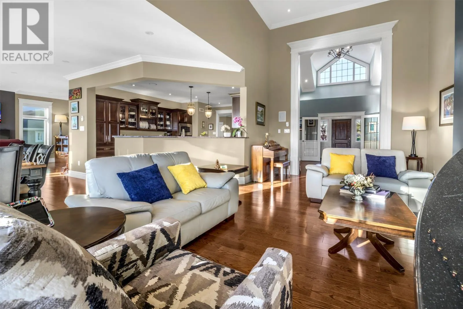 121 Summit Drive