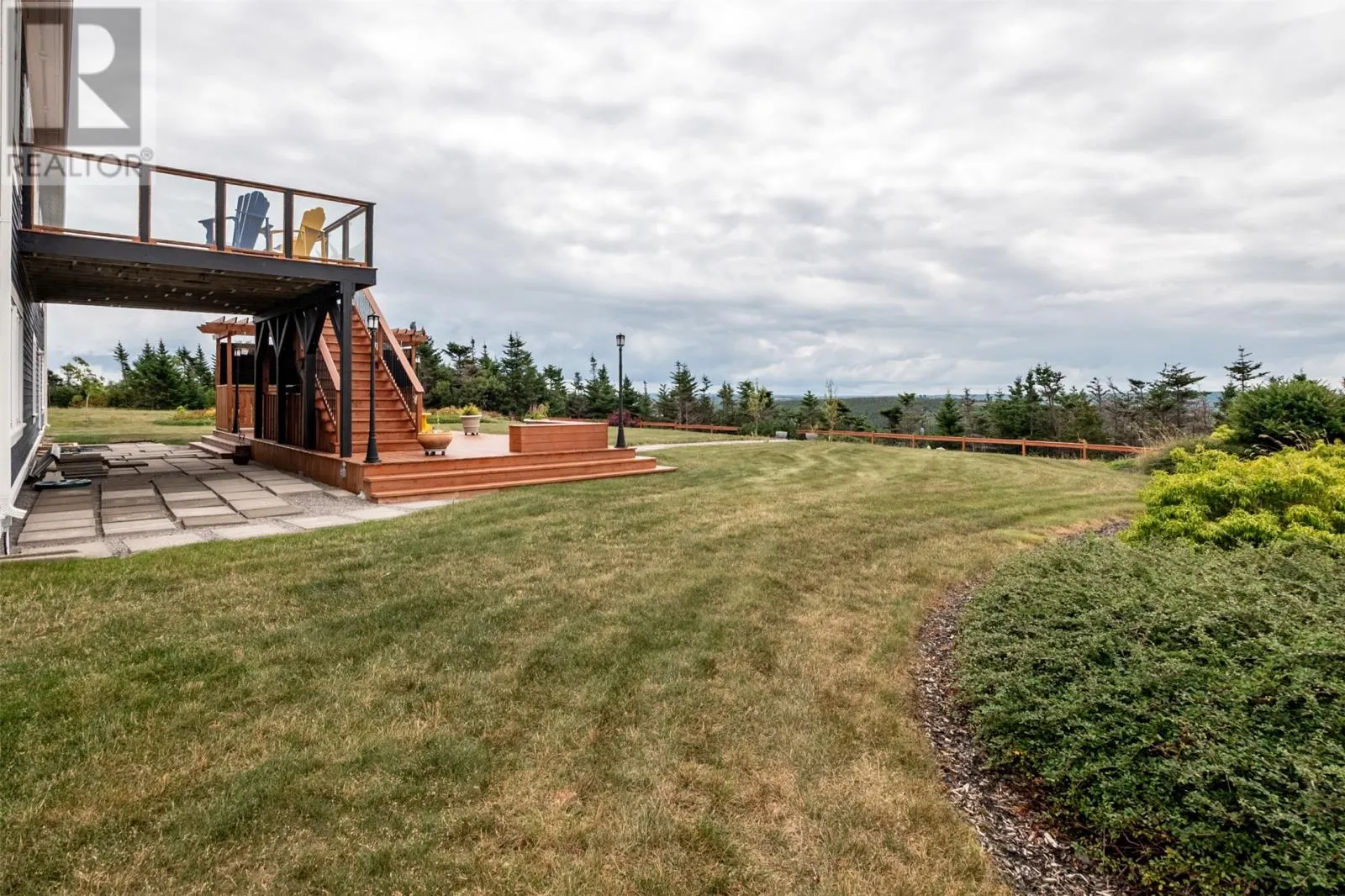 121 Summit Drive