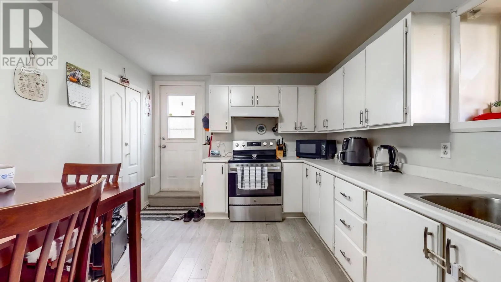6 Greenspond Drive