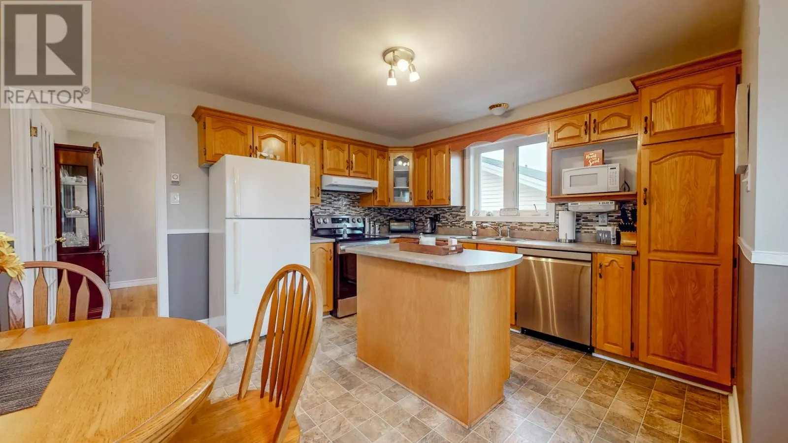 6 Greenspond Drive