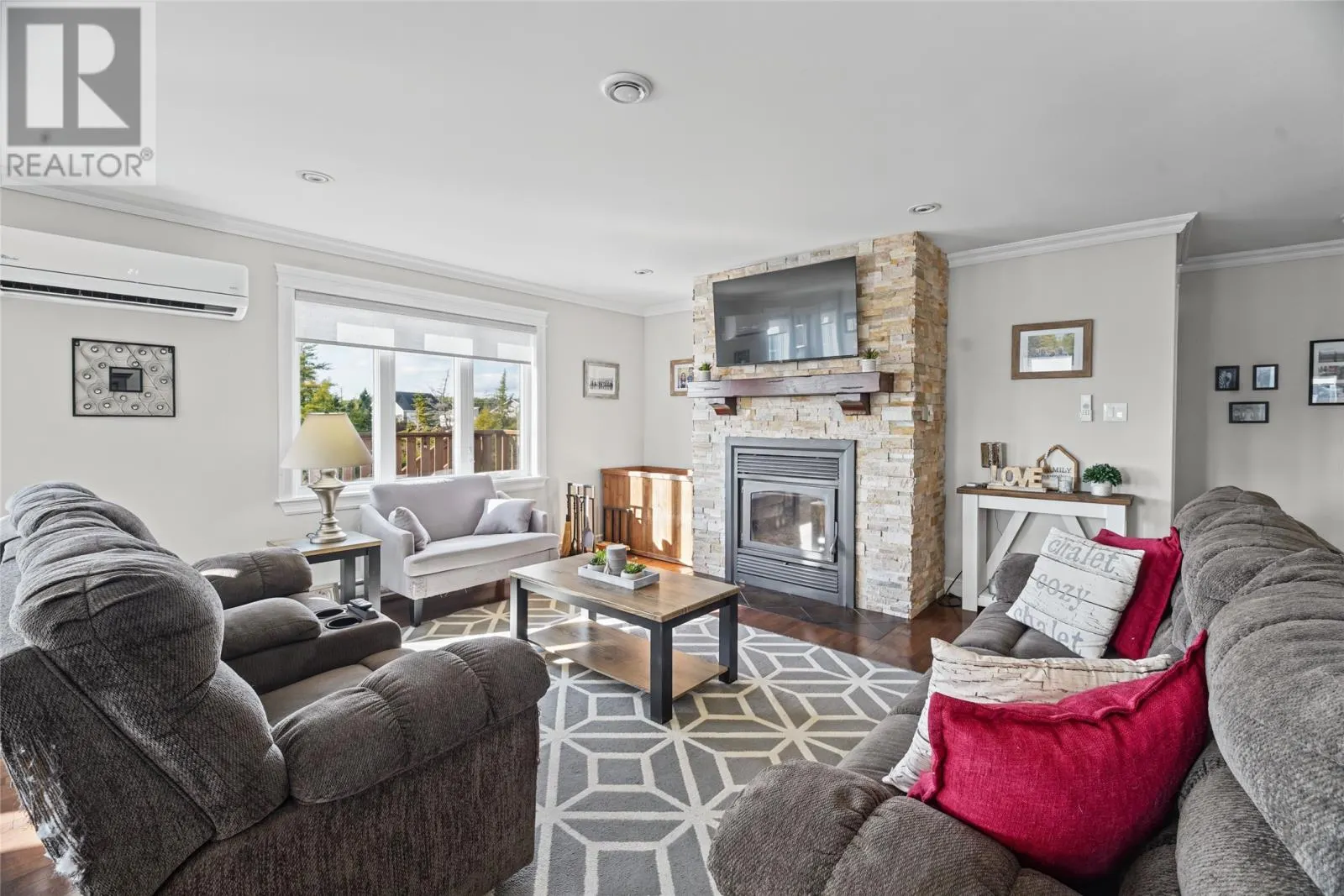 34 Dunn Drive