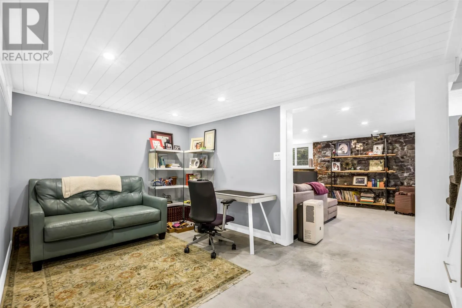 9 Monkstown Road