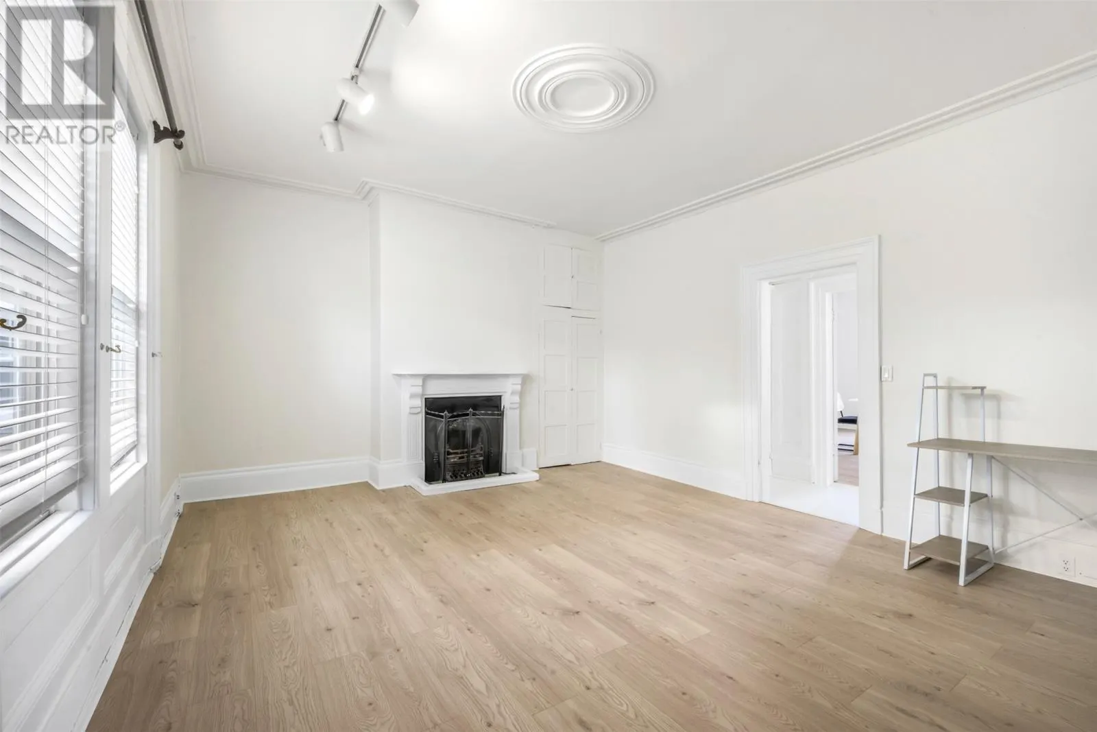 9 Monkstown Road