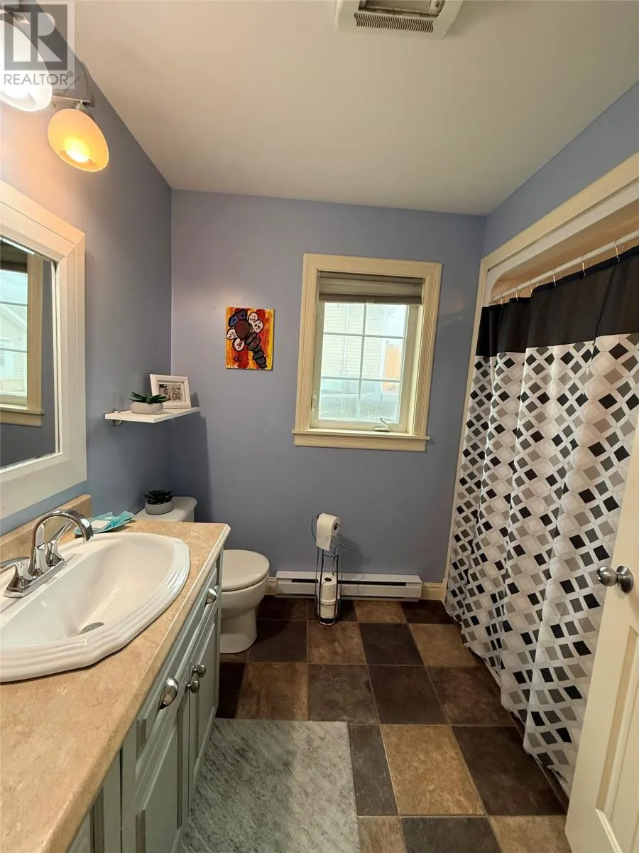 70 Harmsworth Drive