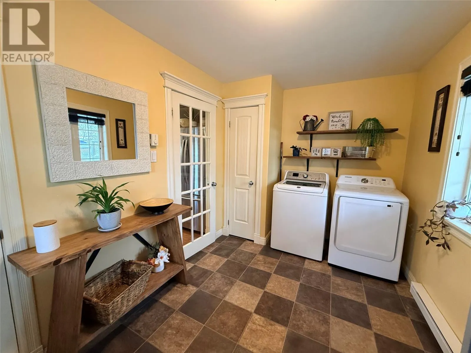 70 Harmsworth Drive