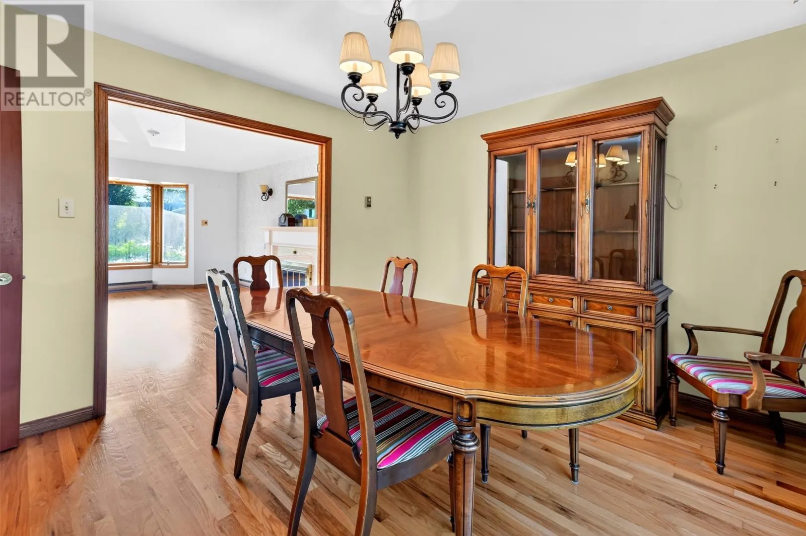4 Inverness Place