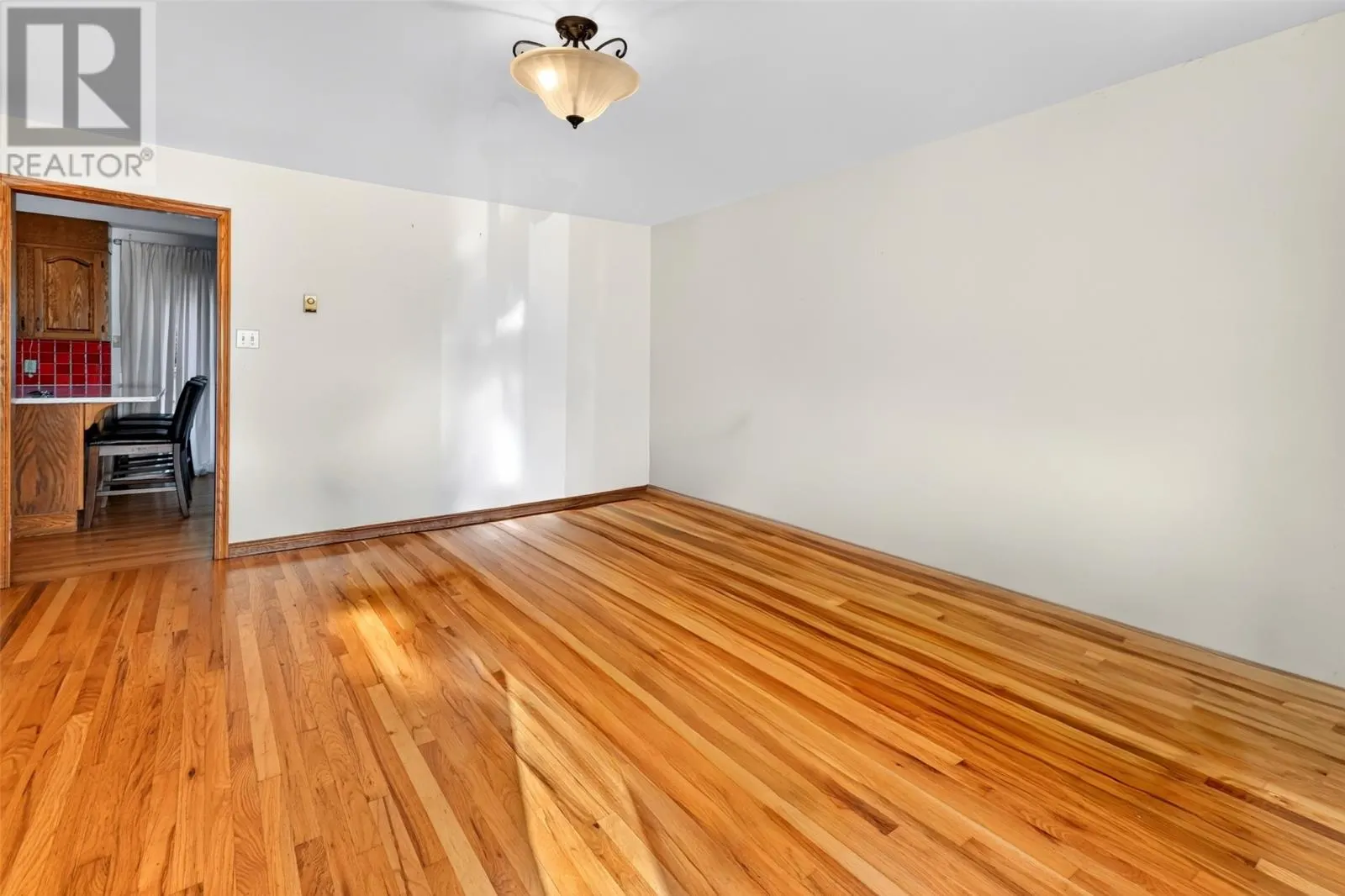 4 Inverness Place