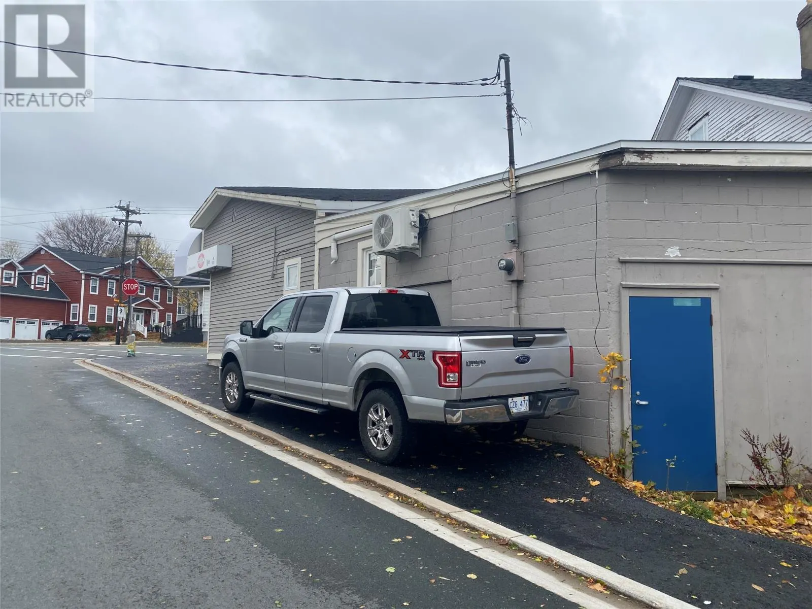32 PORTUGAL COVE Road