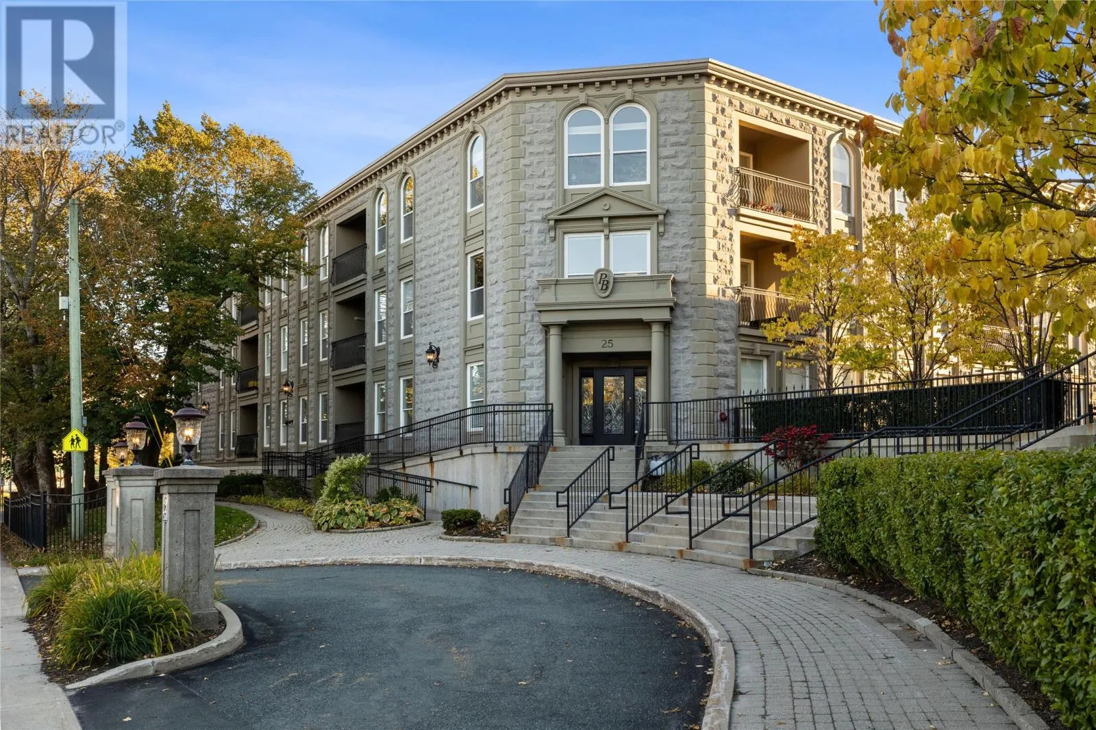25 Bonaventure Avenue Unit#311 #311