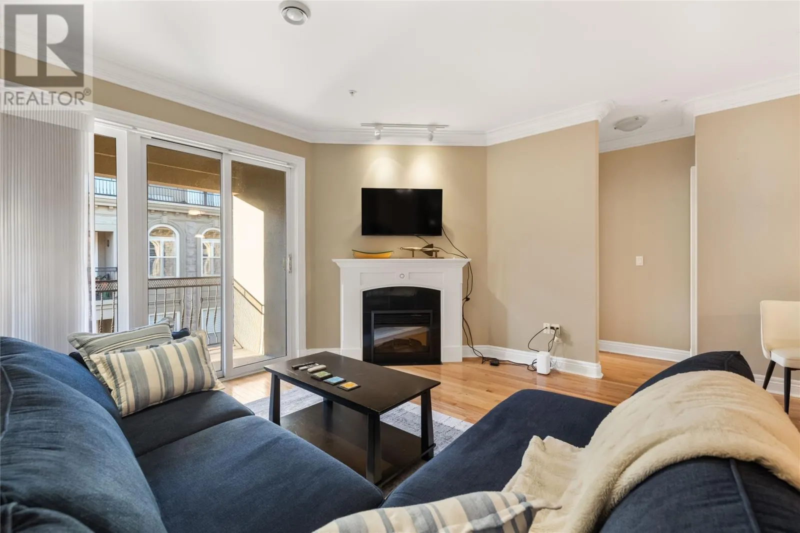 25 Bonaventure Avenue Unit#311 #311