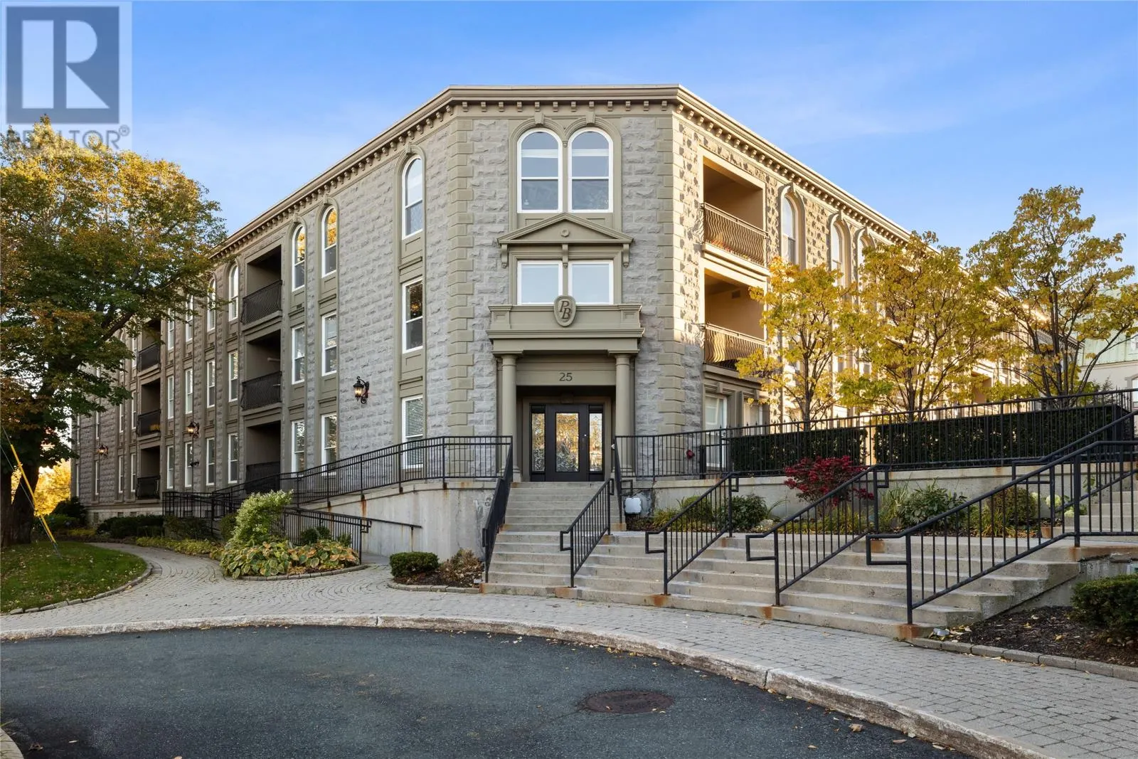 25 Bonaventure Avenue Unit#311 #311