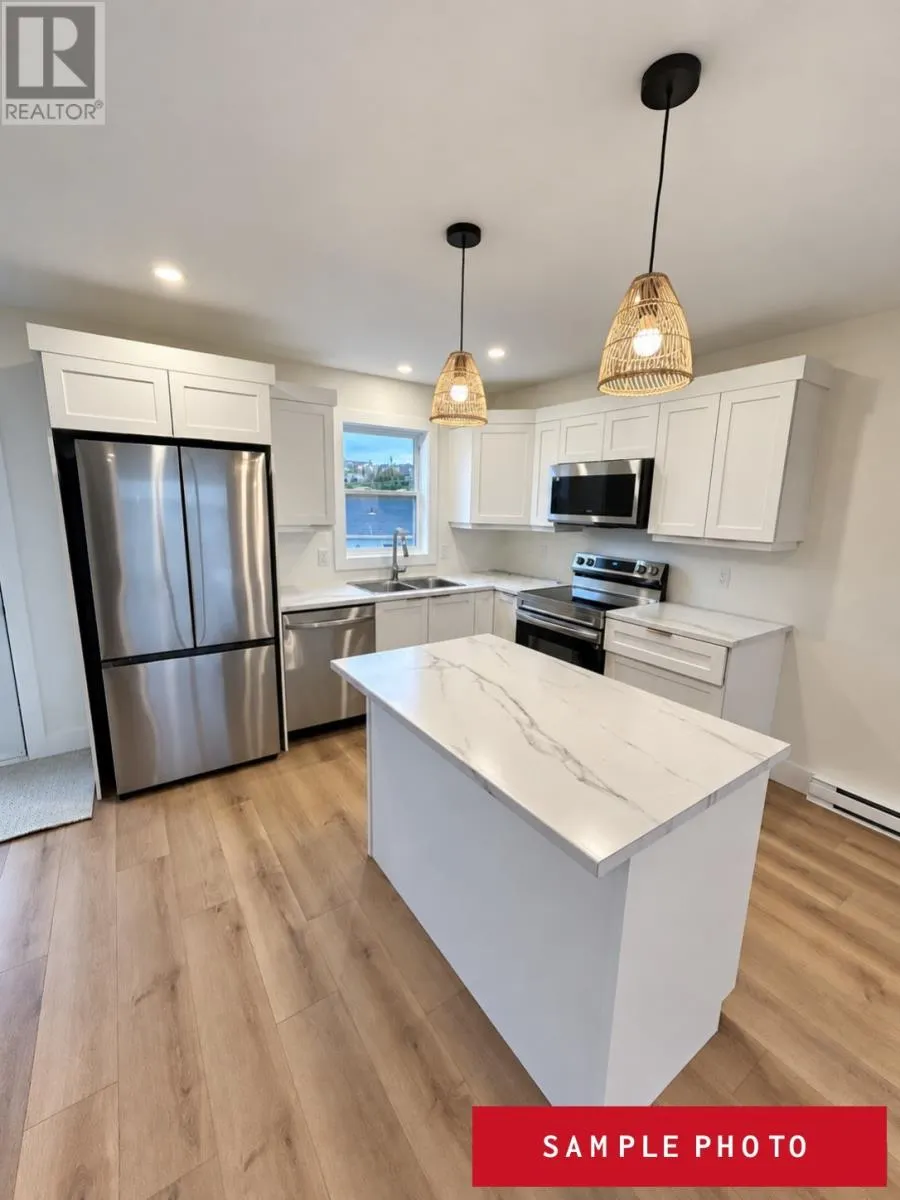 7 Carol Crescent