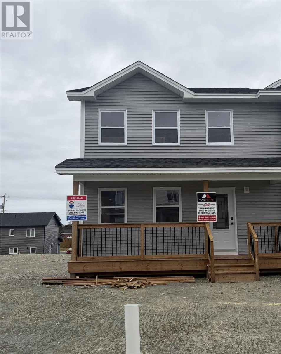 7 Carol Crescent