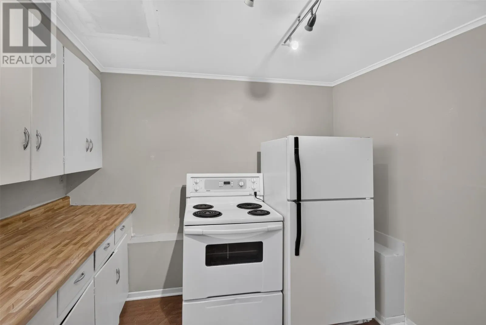2 Allandale Road