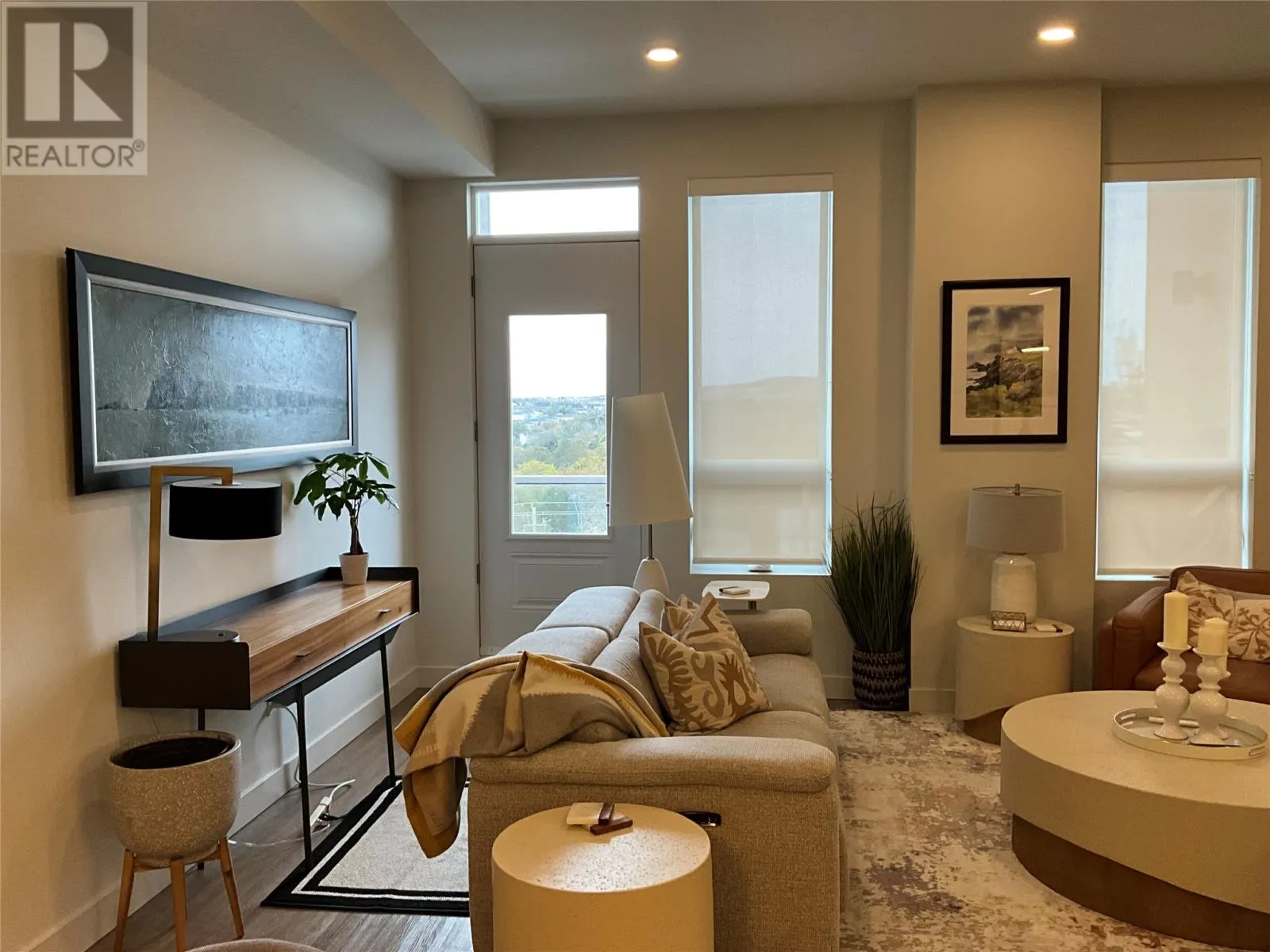 39 ROWAN Street Unit#609 #609