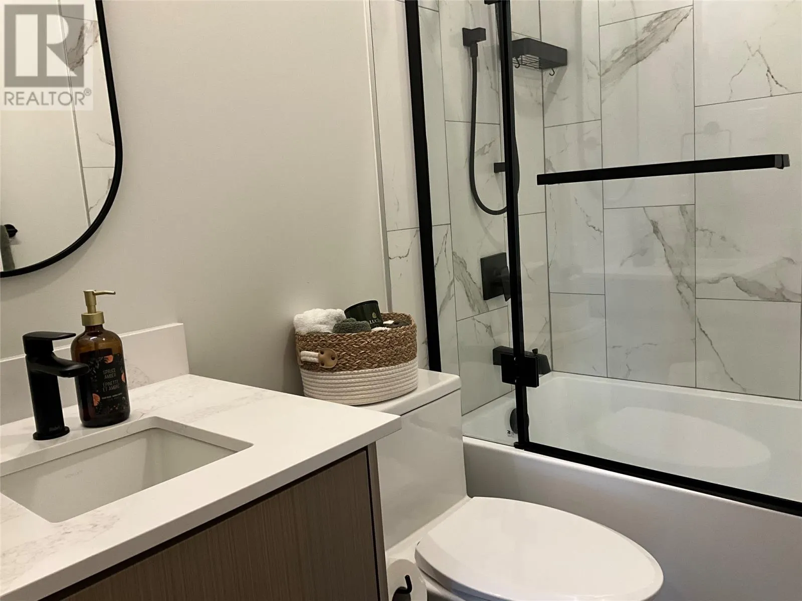 39 ROWAN Street Unit#609 #609