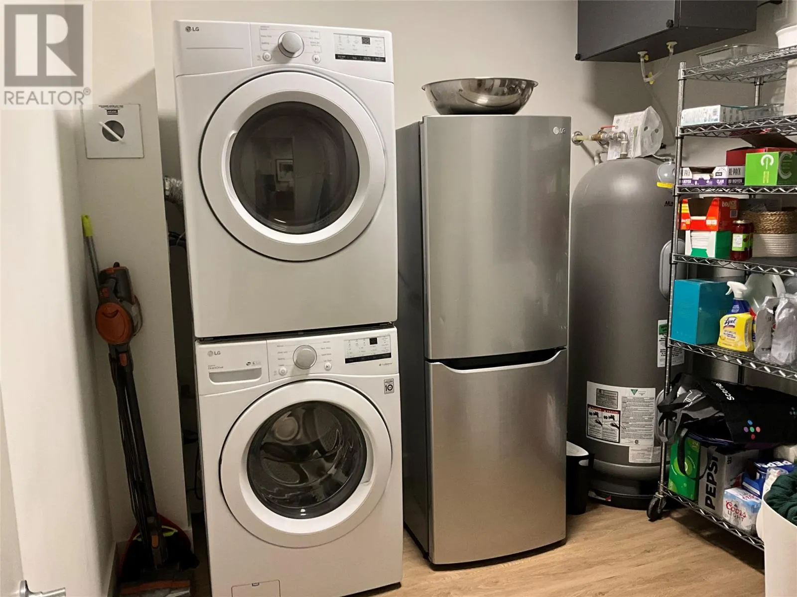 39 ROWAN Street Unit#609 #609